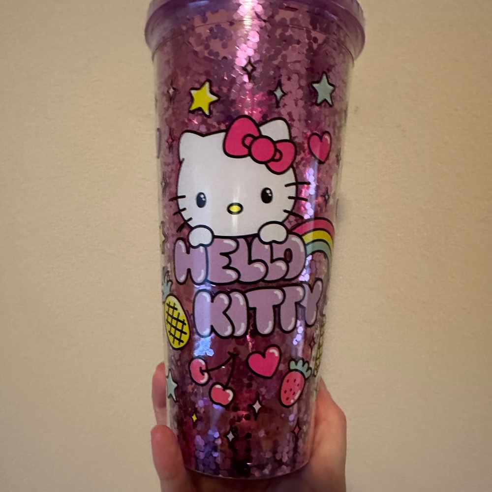 Hello kitty tumbler